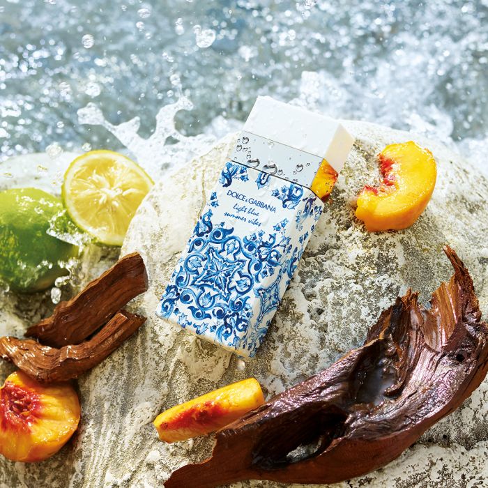 DOLCE GABBANA LIGHT BLUE SUMMER VIBES DAMA